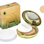  ENOUGH Пудра №21 + запасной блок coenzyme q10 aloe silky sun two way cake, 13 г