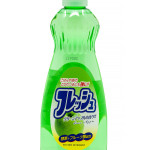  ROCKET SOAP Средство для мытья посуды с яблоком liquid detergent green apple scented, 250 мл