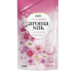  LION Кондиционер для белья с ароматом розы aroma silk, 300 мл