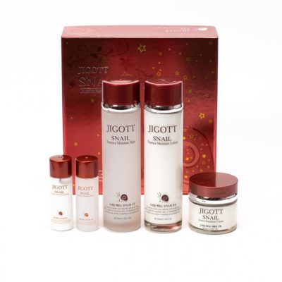 JIGOTT Набор средств на основе экстракта улитки snail essence moisture skin care 3 set