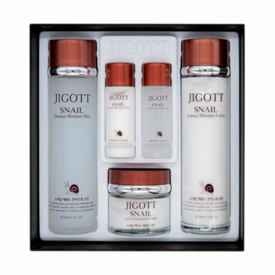 JIGOTT Набор средств на основе экстракта улитки snail essence moisture skin care 3 set